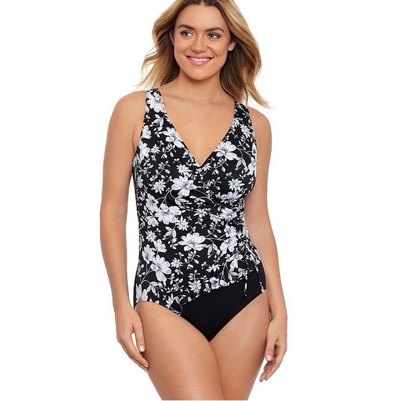 Other - Great Lengths Swimsuit Sprigs And Blooms Floral Ruffled Surplice One Piece 20